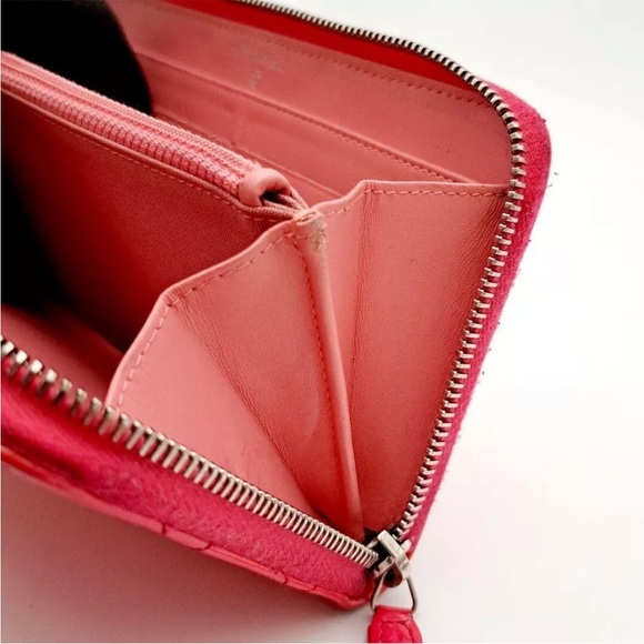CHANEL Matelasse Patent Quilted Zippy Pink Long Wallet CC + Box - Picture 8 of 13